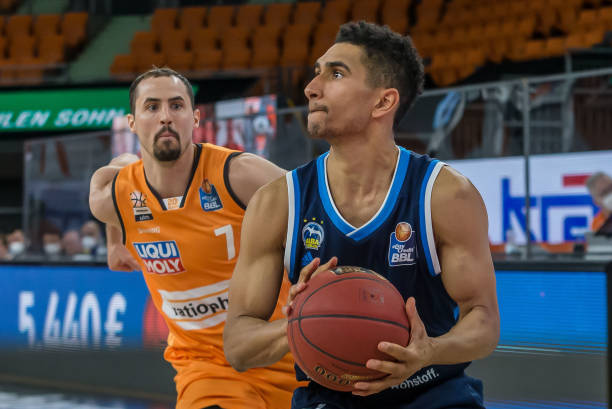 接受采访时 接受采访时