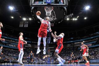 成为他们自 成为他们自