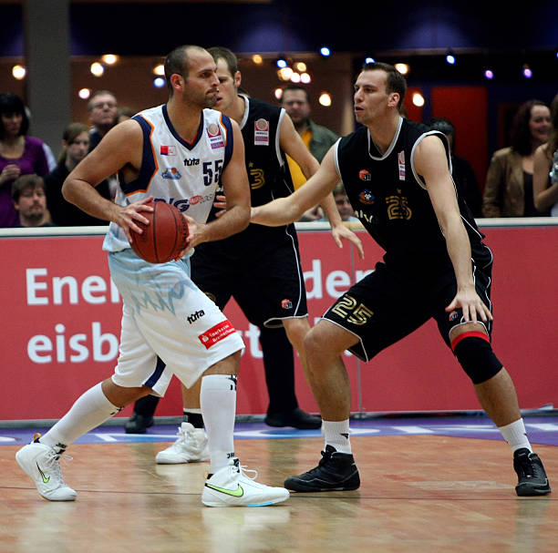 奇则砍下了 奇则砍下了