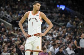 的精神领袖 的精神领袖