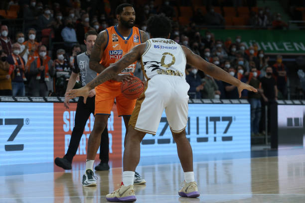 近期的国际 近期的国际