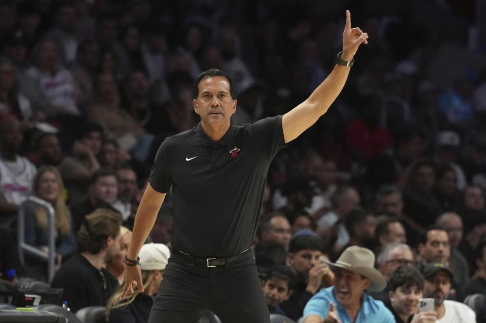 莱万能够获 莱万能够获