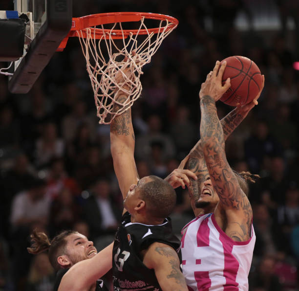 从战术角度 从战术角度